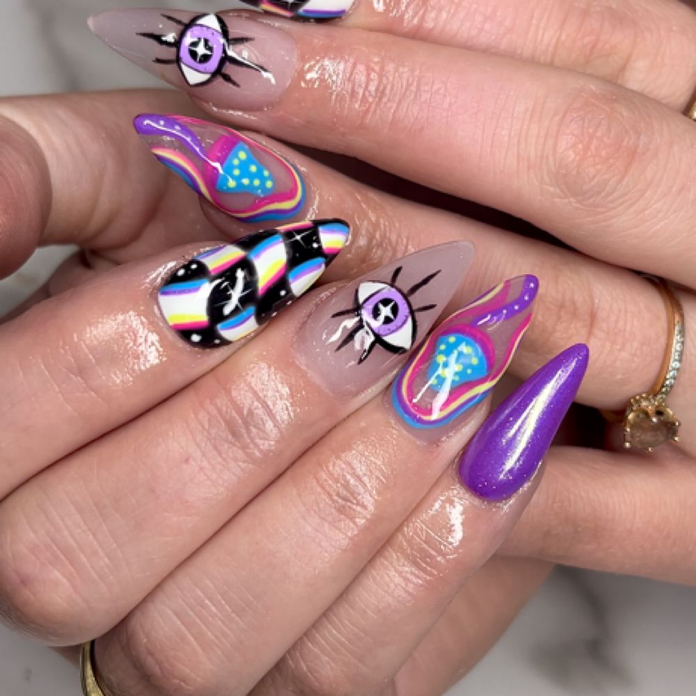 Nails By Tink nail work in Louisville, example 1